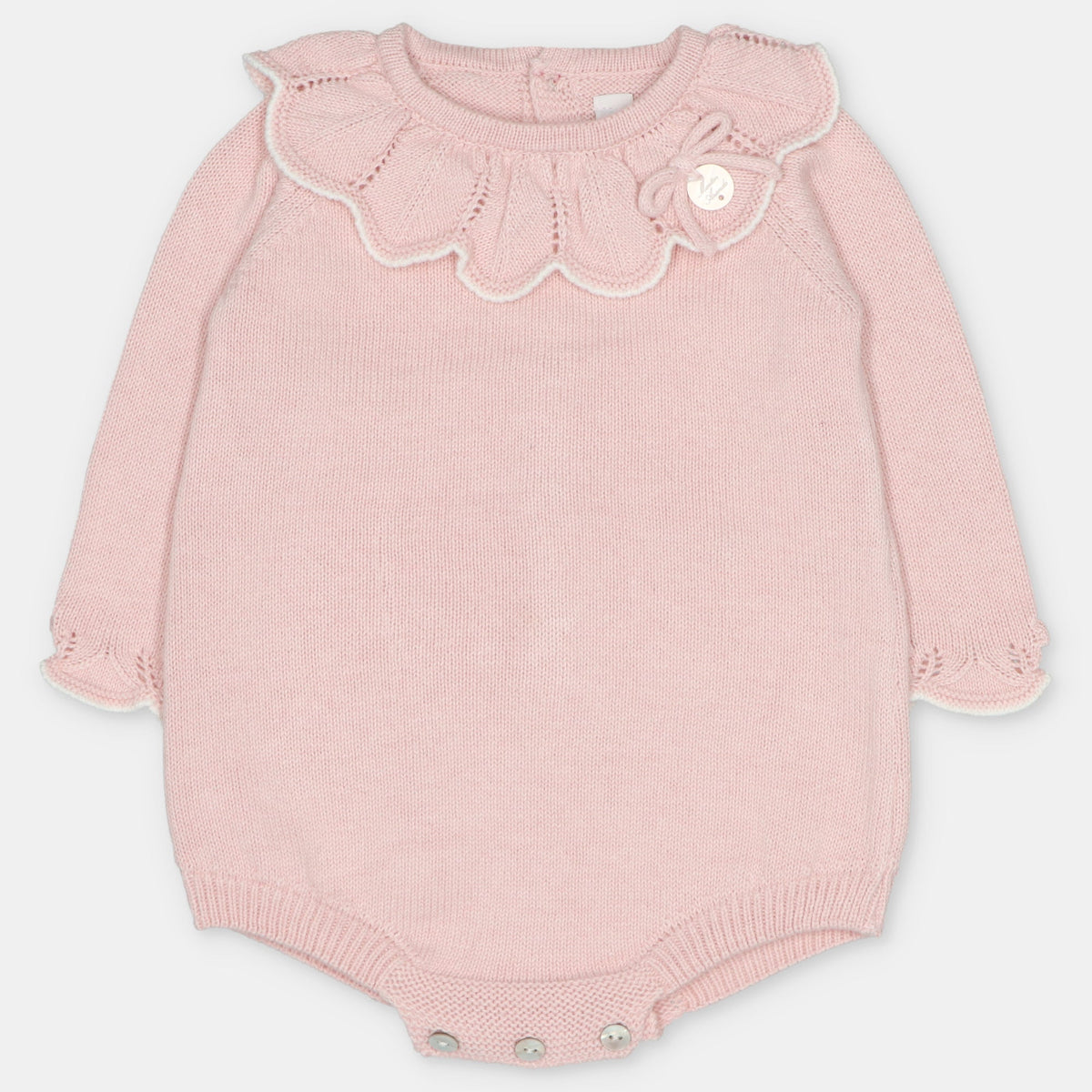 Conjunto exclusivo Ondas para bebé: pelele con cuello de ondas.