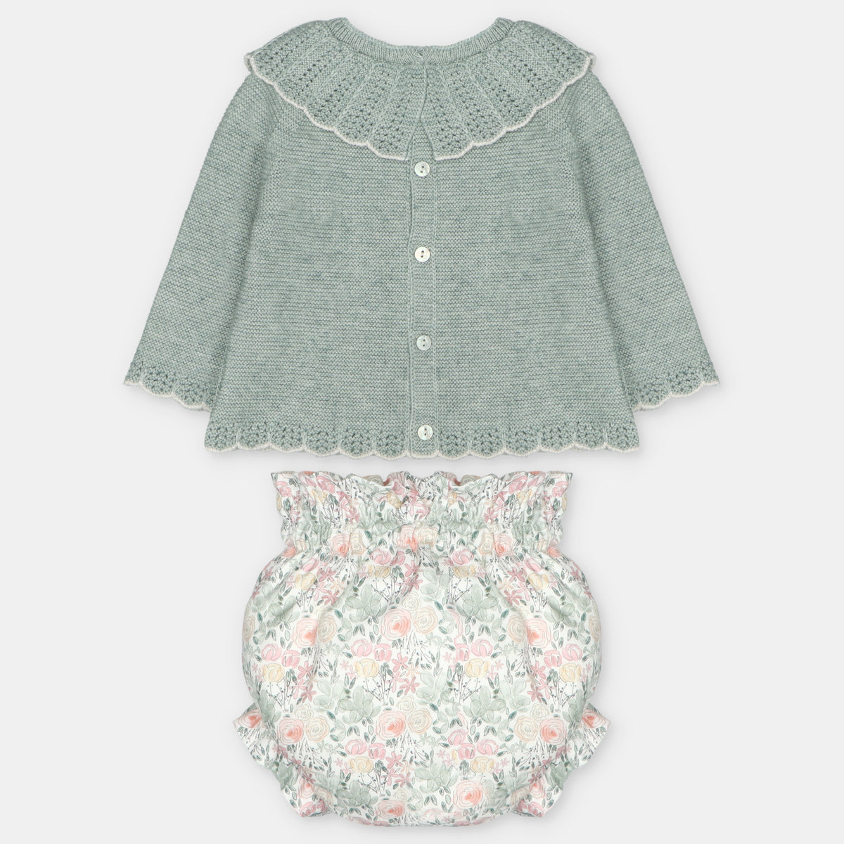 Conjunto combinado floral para bebé de Martín Aranda, referencia 010-30325.