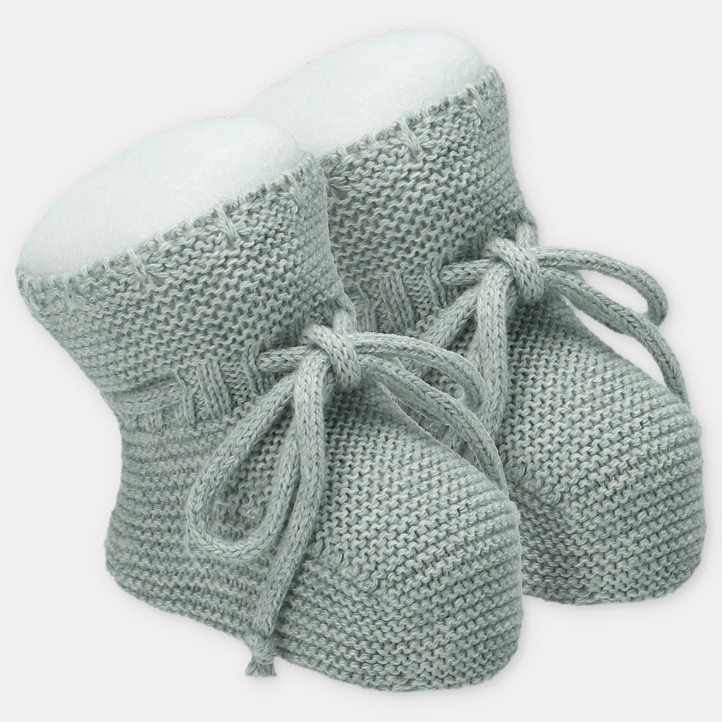 Patucos de punto con lazada para bebé de Martín Aranda, referencia 023-10325.