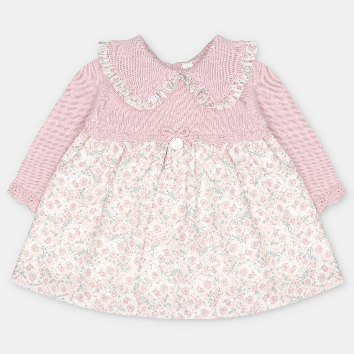 Conjunto exclusivo floral para bebé: vestido combinado floral.