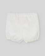Pantalón corto del conjunto exclusivo PAZ para bebé.